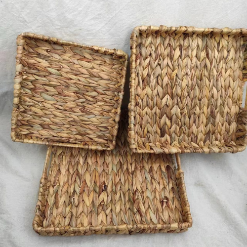 Handwoven Wicker Square Basket for Home Decor – Natural and Stylish