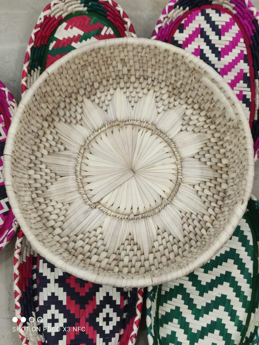 Tray Hand Woven Round Basket